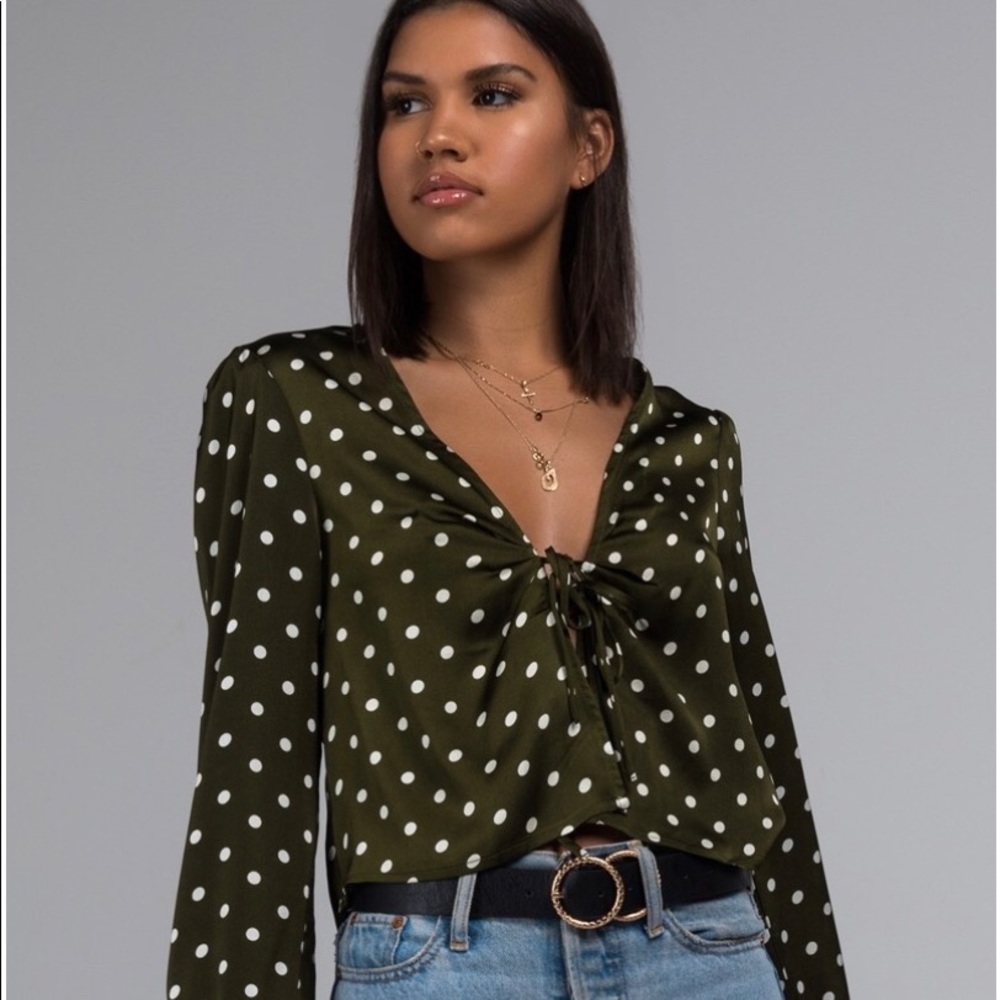 🔥SALE🔥 AKIRA Blouse